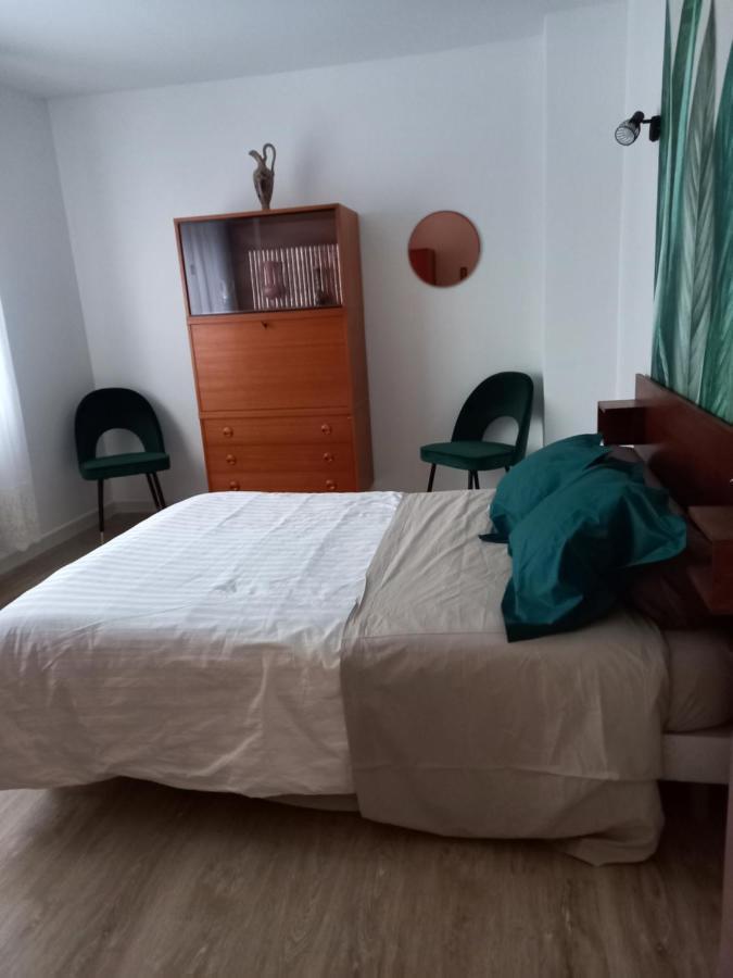 فيلا Chez Cadet Larzicourt المظهر الخارجي الصورة